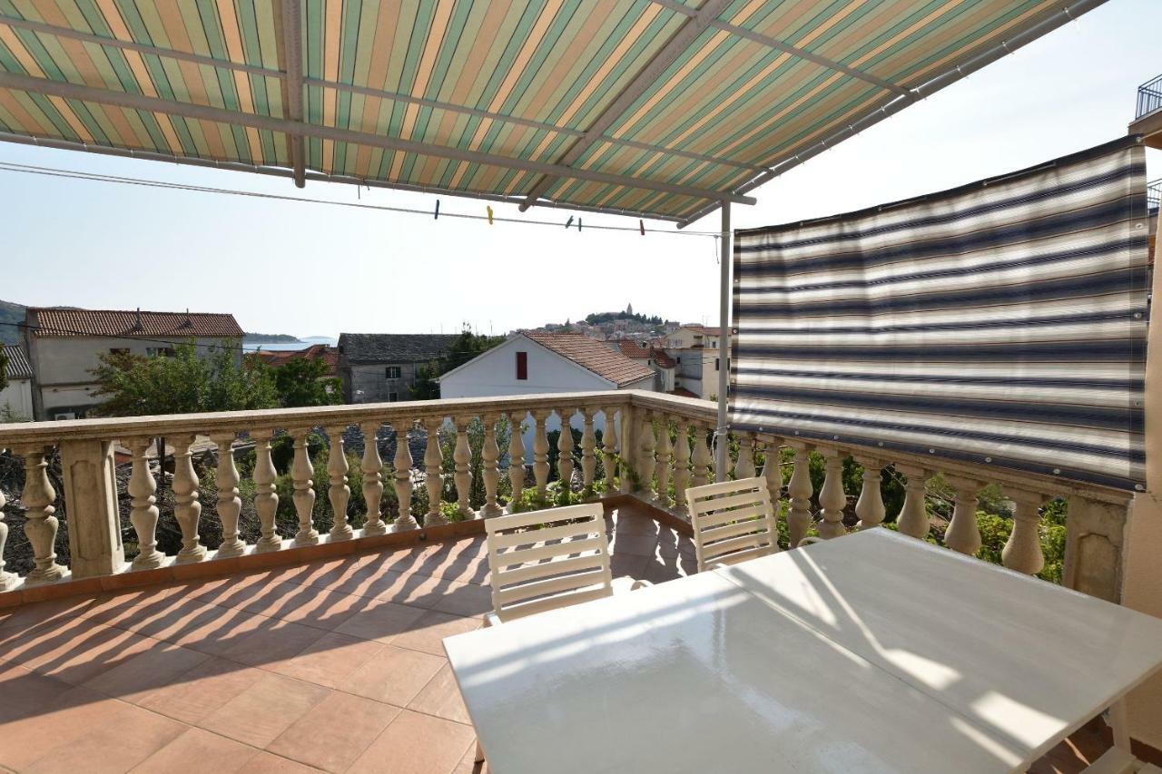 Apartment Damir Primosten Exterior photo
